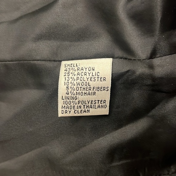 Talbots Petites Wool/Mohair Blend Blazer, Sz. 10. - Picture 9 of 9